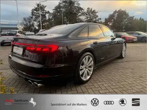 Audi S8 Bild 3