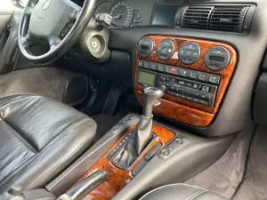 Opel Omega 3.0 MV6 Bild 3