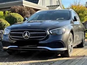 Mercedes-Benz E 300 E-Klasse T-Modell Diesel Plugin Hybrid de T 9G Bild 3