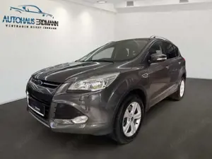 Ford Kuga 1,5 Titanium*4x4*1.Hand*Autom*Navi*PDC