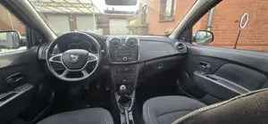 Dacia Sandero Sandero 1.6 16V 105 Stepway II Bild 2