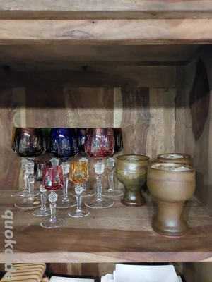 Römergläser der Serie Antika von der Marke Nachtmann.