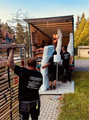 Wohnungsauflösung für Pflegefall? Wir helfen sofort   zuverlässig & mit Herz!