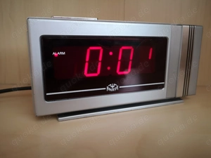 ANKER Alarmclock 694 431 Digitaler Wecker Bild 2