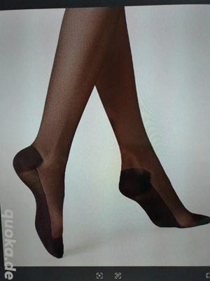 Welche Dame hier hatt noch Vielleicht Kunert Nylonstrumpfhosen mit Sandalettferse?