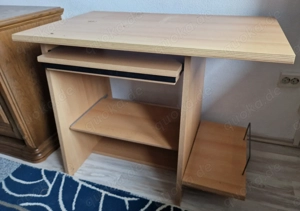 Computertisch gut erhalten