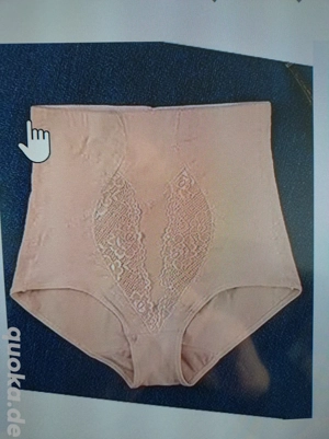 Ist hier vielleicht eine alte Oma gerne Auch sehr Alt die Noch Miederslips hatt?