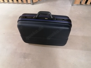 Hartschalen Rollkoffer.