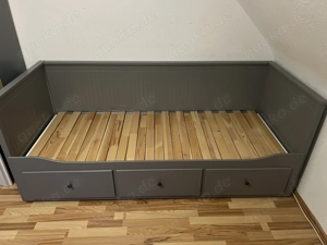 Tagesbett Hemnes in Grau