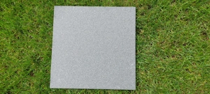 5,5 qm2 graue Fliesen 30x30 neu