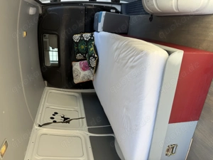 Mobiles Bett für Kastenwagen zum Hochklappen