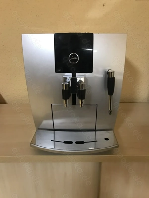 Jura Kaffeevollautomat Modell IMPRESSA J7 Farbe weiß