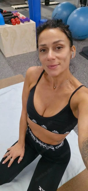 Camspaß mit Schlanker Milf  Bild 5