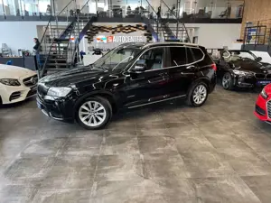 BMW X3 xDrive 35 i *Panorama*SHZ*PDC*Klima*Navi*AHK*