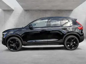 Volvo XC40 B3 Ultra Black Edition AHK PANO 360° Bild 5