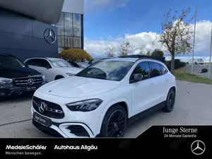 Mercedes-Benz GLA 200 GLA 200 AMG Night AHK LED Kam KeyGo Ambi 20" Sport