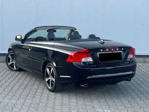 Volvo C70 C70 D4Summum Bild 3