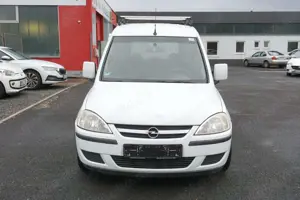Opel Combo 1.3 CDTI Klima-MFL-Alu15-AHK-5.Sitze Bild 2