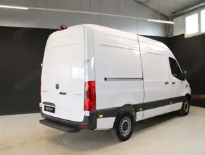 Mercedes-Benz Sprinter 317 *KA+L2H2+NAVI+KLIMA+360°+93L+MBUX Bild 3
