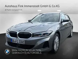 BMW 330 e xDrive Touring A Head-Up HiFi DAB LED RFK