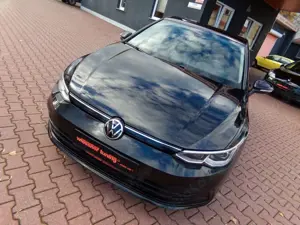 Volkswagen Golf VIII Lim. Life IQ. Light