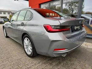 BMW 318 d Limousine*el.Sitz*Memory*Komf.Zug.*DAB* Bild 3