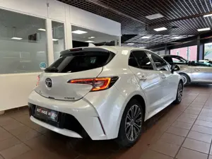 Toyota Corolla Hybrid Team D, Automatik, Navi., Kamera Bild 4