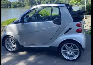 smart forTwo smart cabrio  BRABUS Bild 2