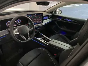 Volkswagen Passat Variant 2.0 TDI DSG 4M Elegance AHK+STANDHZG+HUD Bild 3