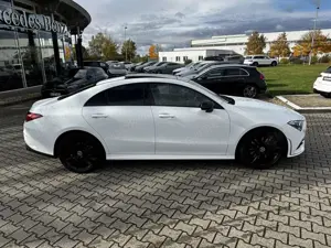 Mercedes-Benz CLA 250 CLA 250 Coupé AMG+NIGHT+PANO+LED+AMBILIGHT+19" Bild 4