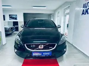 Volvo V40 Summum R Design*Finanzierung+Garantie+Inspektion* Bild 3