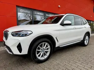 BMW X3 20i xDrive*Laser*Head-up*AHK*Leder*Sportsitze