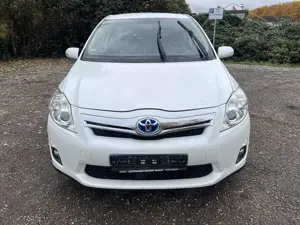 Toyota Auris 1.8 Hybrid Travel