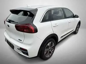 Kia Niro 64kWh Elektro**LED*ACC*Keyless*Kamera*