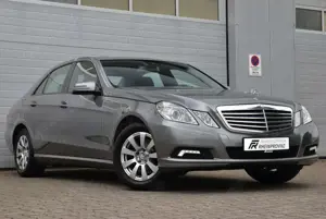 Mercedes-Benz E 250 CGI Xenon/Autom./Schiebed./TÜV 04.2027