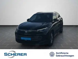 Volkswagen Tiguan ELEGANCE 1.5 eTSI DSG IQ.DRIVE PANO AHK N