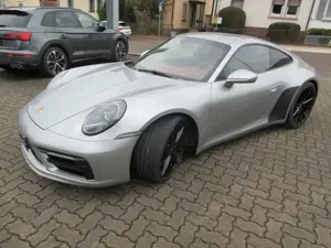 Porsche 992 Carrera 4S Coupé/TOPAUSSTATTUNG