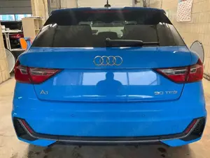 Audi A1 A1 30 TFSI Sportback S line Bild 2