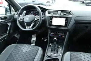 Volkswagen Tiguan Allspace 2.0 TDI DSG R-Line 4Motion PANO*DC