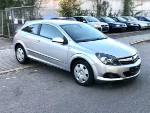 Opel Astra H GTC Edition 1.6 2. Hand