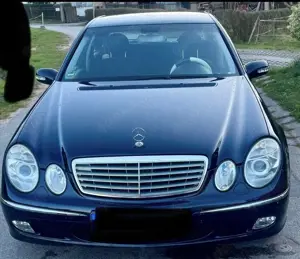 Mercedes-Benz E 240 Elegance