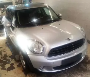 MINI One D Countryman One D Bild 2