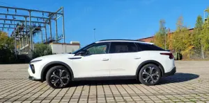 Citroen C5 X Hybrid 225 StartStopp e-EAT8 SHINE PACK Bild 4