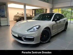 Porsche Panamera GTS Sport Turismo