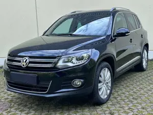 Volkswagen Tiguan Life 4Motion 2.0 | AHK | Pano | Kamera |