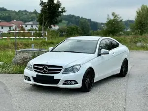 Mercedes-Benz C 180 Coupe BlueEFFICIENCY