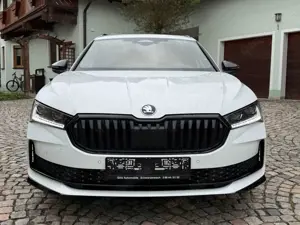 Skoda Superb Bild 2