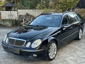 Mercedes-Benz E 200 T Kompressor Automatik Avantgarde*SPORTPAKET*