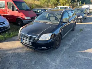 Toyota Avensis Avensis Combi 2.0 VVT-i Combi Sol