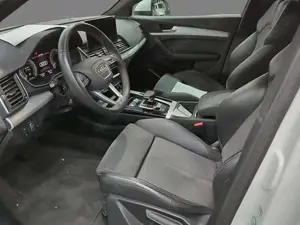 Audi Q5 2.0 TFSIe PHEV Quattro S Line S Tronic*Matrix Bild 4